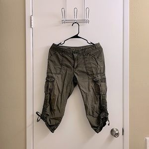 Uniqlo leisure pants with pockets (M)